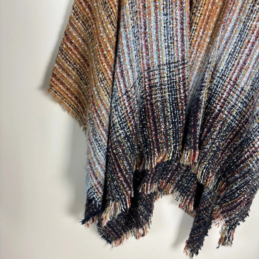 NWT Marcus Adler Woven Cape Poncho Travel Boho Abstract One Size - Image 4 of 4