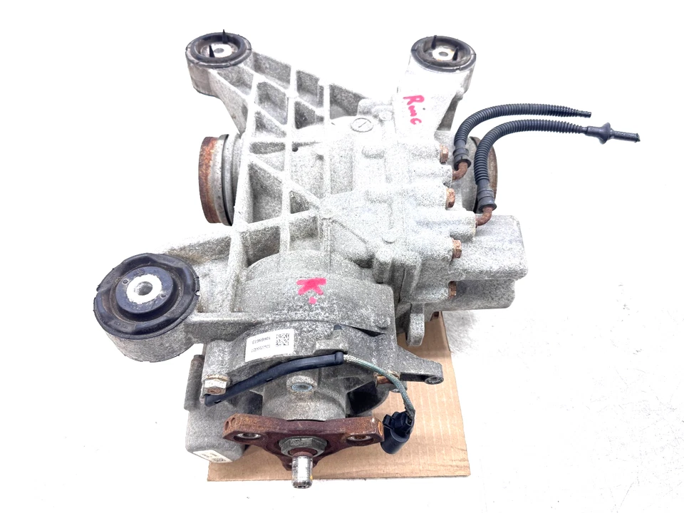 AUDI TT TTS S3 QUATTRO 2016-2023 trasero AWD diferencial soporte montaje 21 k mls Foto 2 de 4