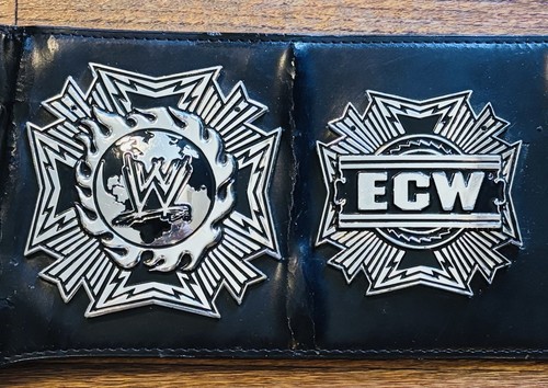 OFFICIAL FIGS TOY CO ECW BIG SILVER WORLD CHAMPIONSHIP REPLICA WRESTLING BELT - Picture 5 of 11