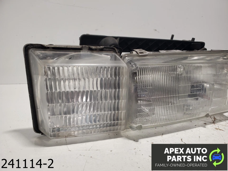 OEM 1992-1997 Cadillac Seville STS 1.3 LADO DERECHO PASAJERO FARO Foto 3 de 4