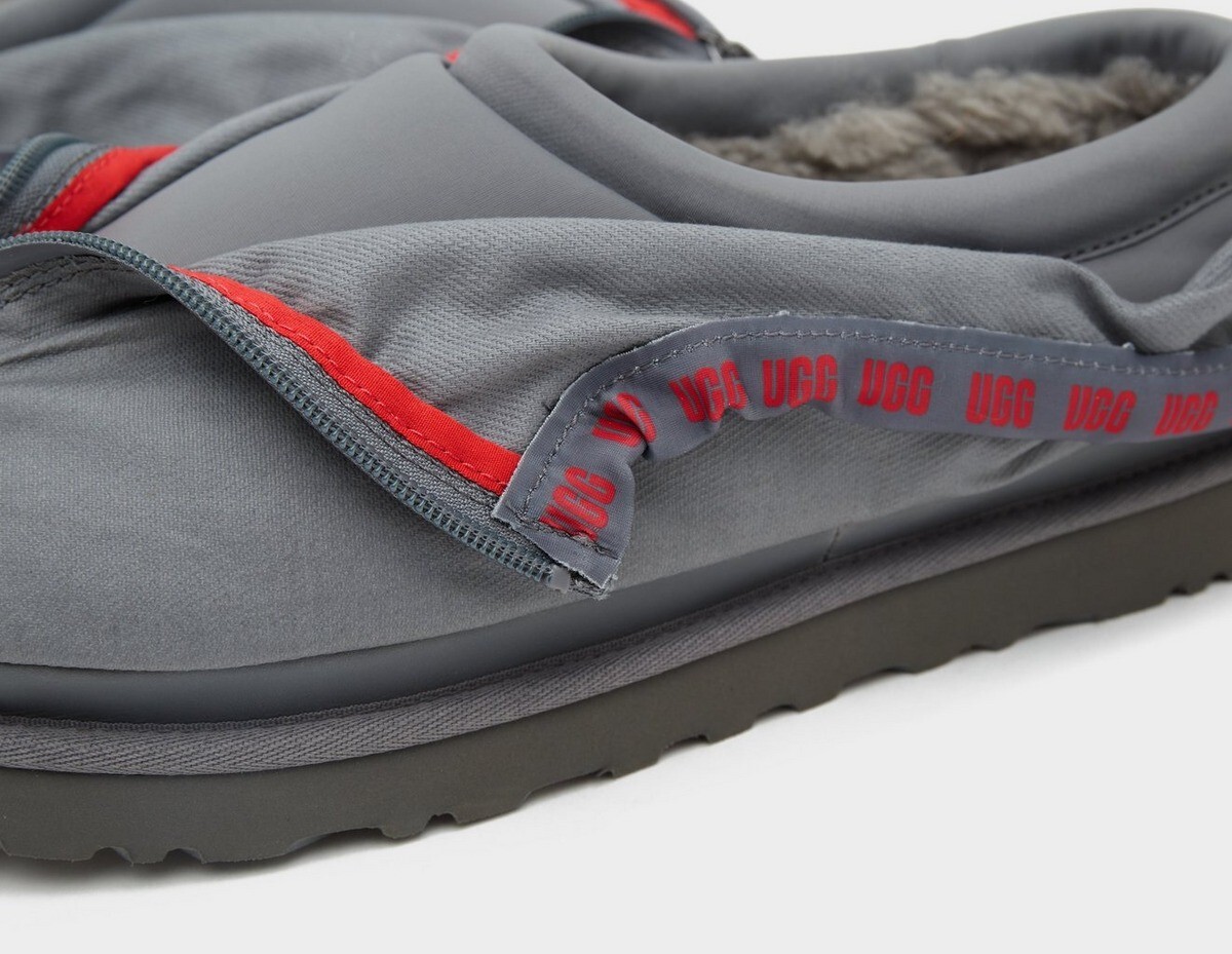 UGG Men'S Tasman Shroud Zip Sneaker US 10 New | eBay