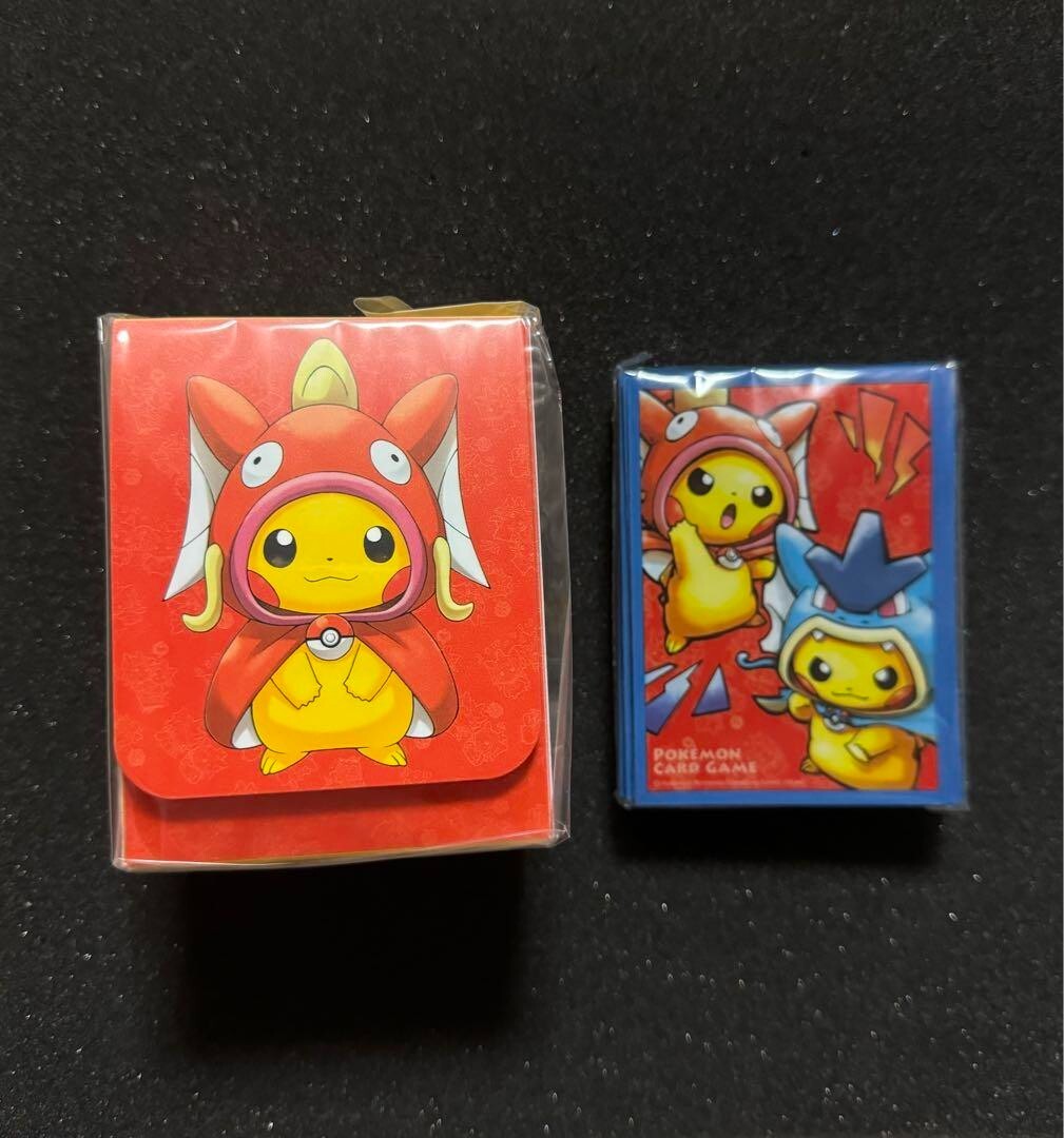 くま　カートリッジY Pokemon TCG Poncho Pikachu Gyarados & Magikarp Sleeve Deck Shield