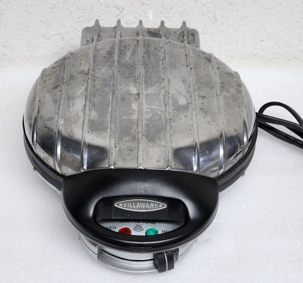 VillaWare Waffle Maker Petite Heart Model 2006 UNO 3 Stainless Steel