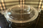 PYREX 019 20  OUNCE  TWO HANDLED  5  1/2" BOWL WITH PYREX 681-C 30 LID VINTAGE