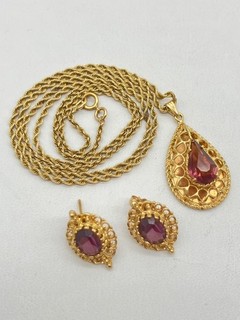 13k Gold Purple Glass Necklace 22in & Earrings Set 12.53g