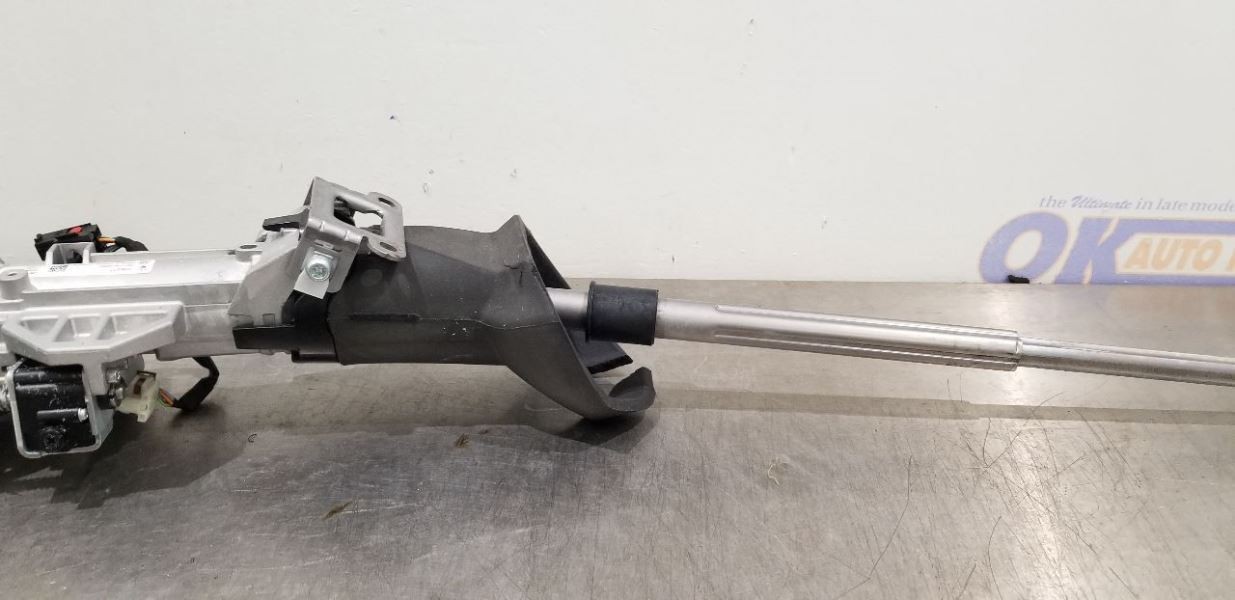 Maserati Grecale Trofeo 2023 Steering column