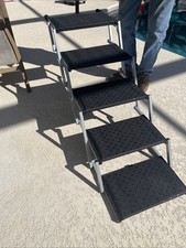 Portable 5-Step Dog Ramp Folding Non Slip Pet Ladder Stairs for Truck SUV Car