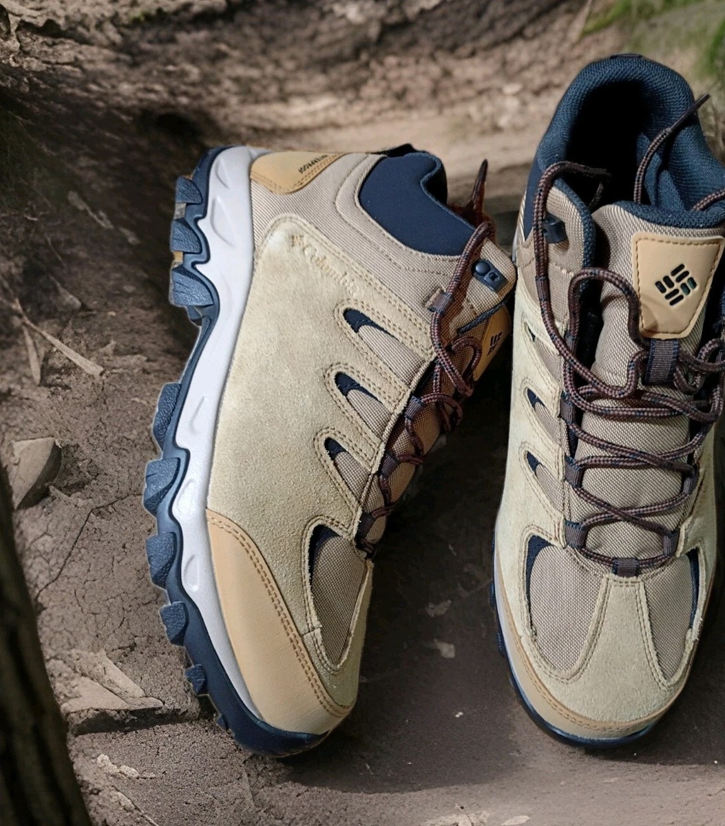 Men's Columbia Waterproof Outlander Crest FS Mid Hiking Shoe-boot