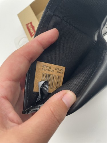 Levi's Portafoglio Pelle Bifold Uomo Nero Protezione RFID 6 Slot Prezzo al pubblico $36 - Foto 6 di 6