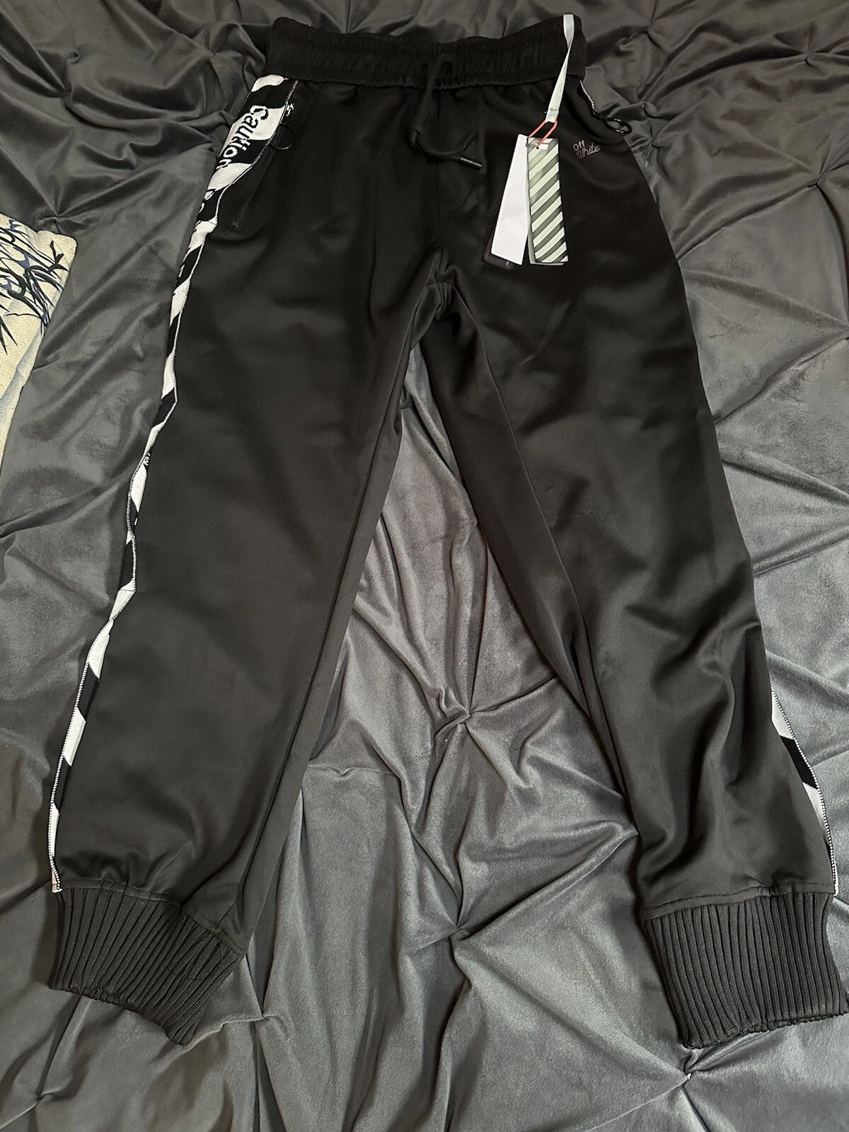 off white joggers do not enter