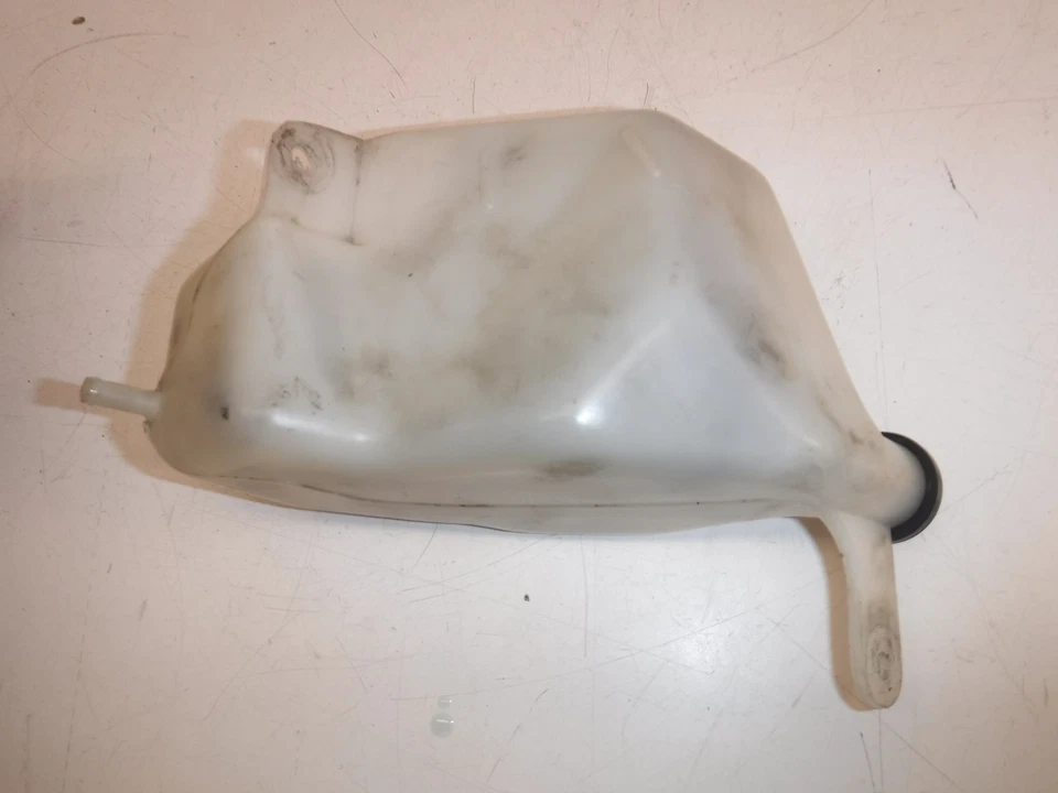 01-04 BOTELLA DEPÓSITO AGUA REFRIGERANTE SUZUKI INTRUDER VOLUSIA VL800 Foto 3 de 3