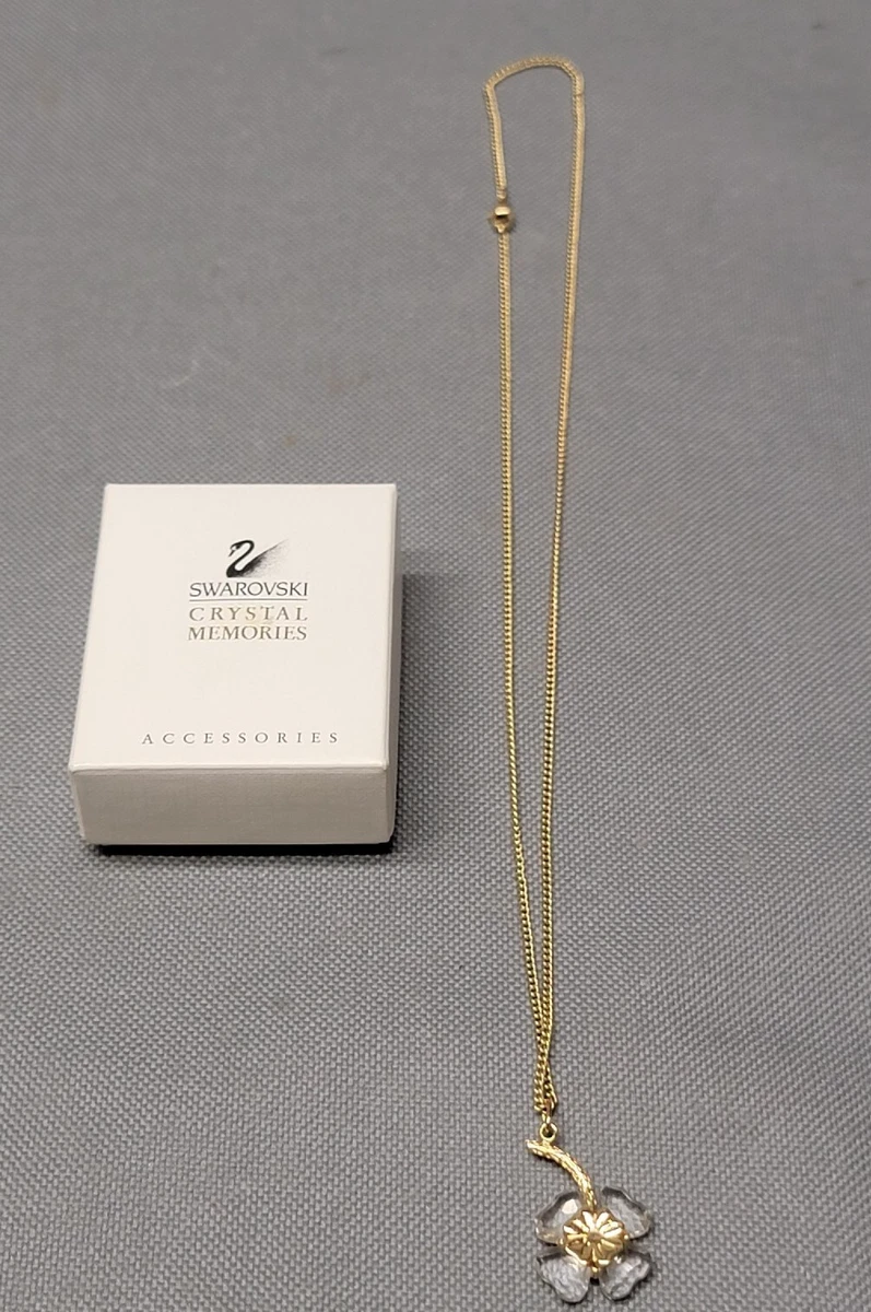 Swarovski flower hotsell pendant necklace