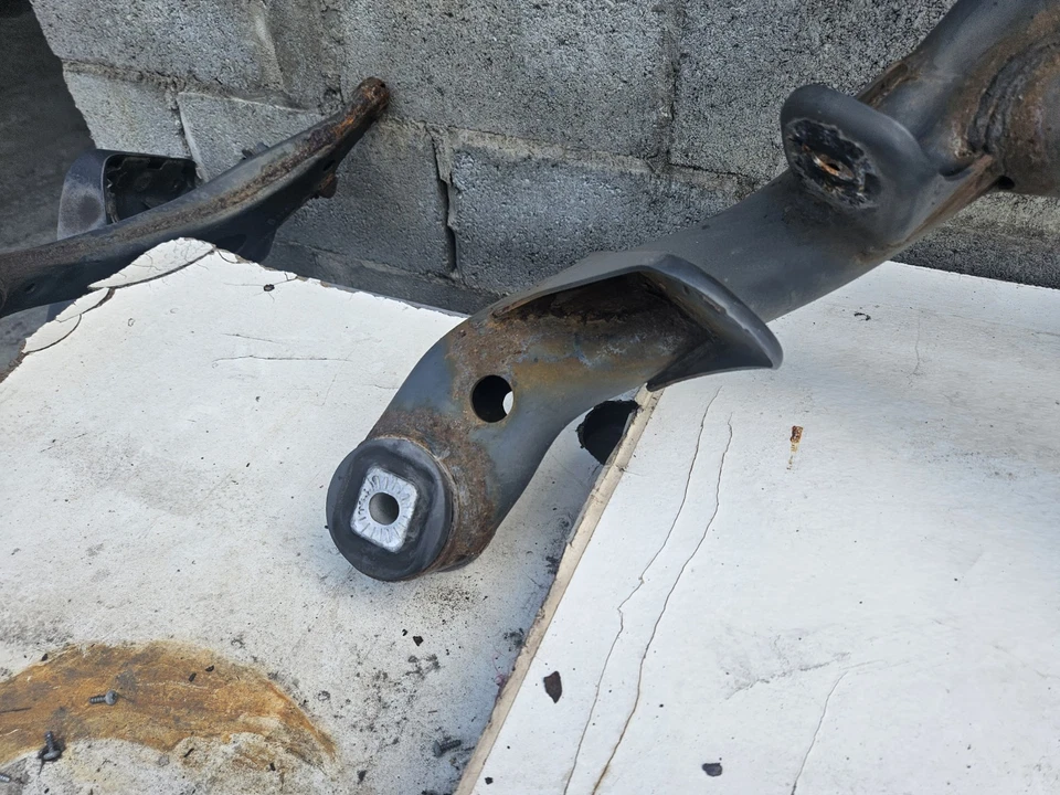 05-11 Audi S6 A6 Rear Subframe Sub Frame Cradle Crossmember Cross Member OEM - Image 3 of 4