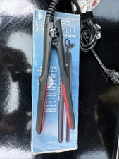 Babyliss Pro Titanium 3/4" Mini Straightener (345351)- NEW Open Box