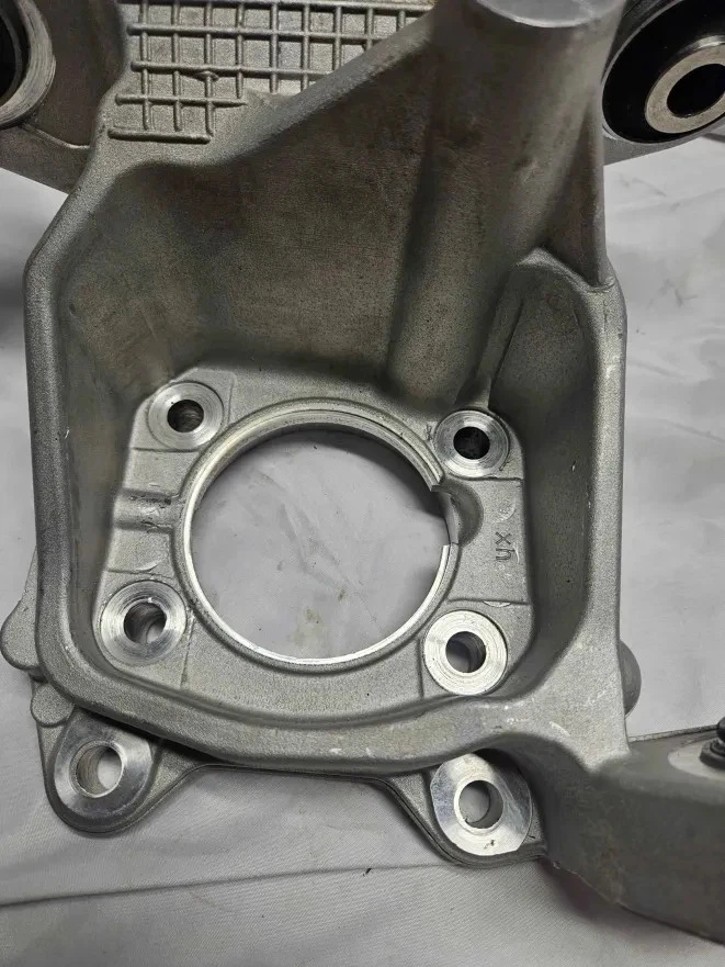 OEM Mopar Jeep Cherokee Suspension Knuckle Rear Left Driver Side 05090073AC - Image 2 of 4