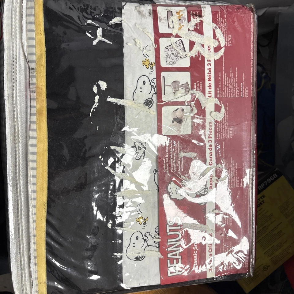 Ropa de cama para cuna Peanuts Snoopy 3 piezas totalmente nueva - regalo perfecto para baby shower Foto 3 de 4
