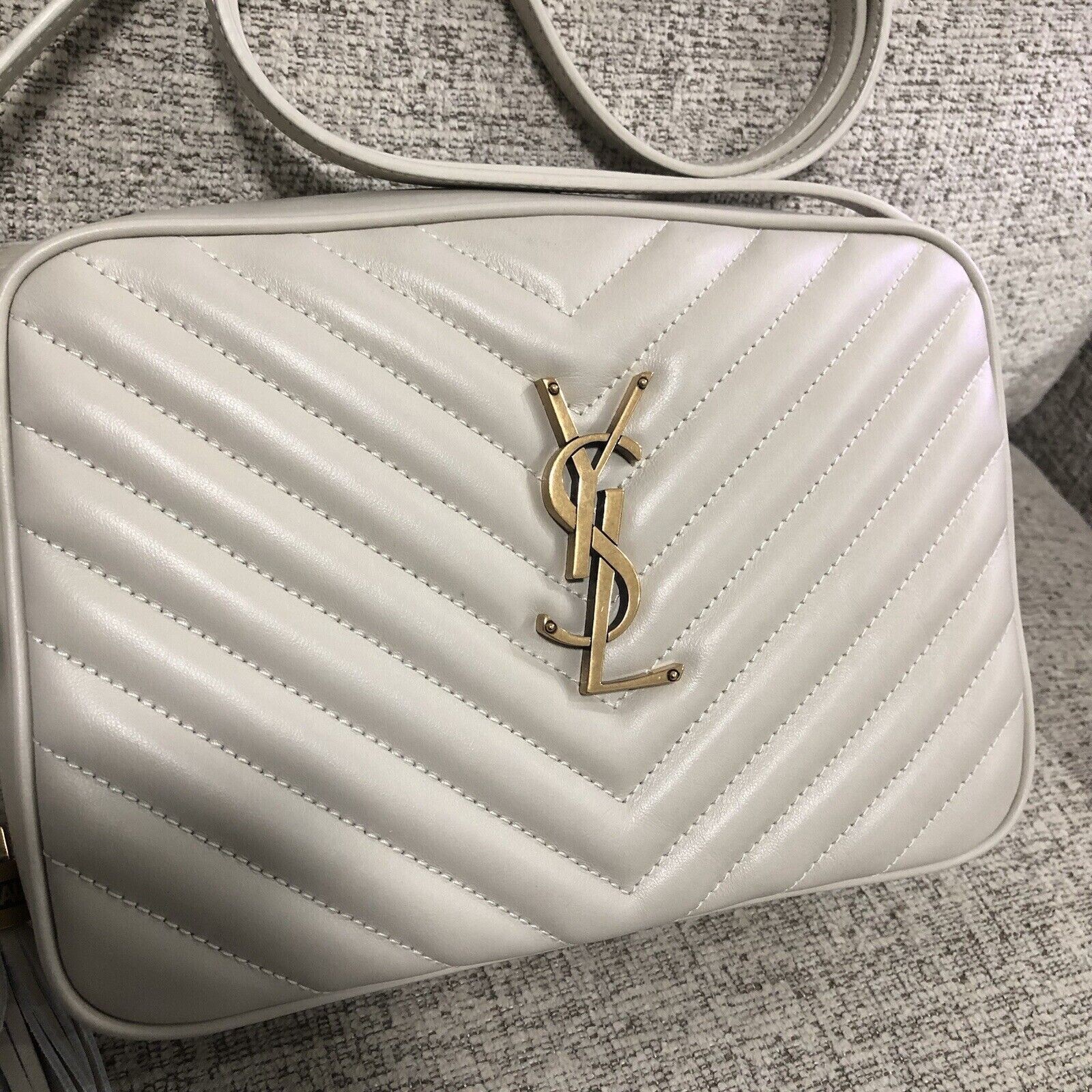 NUOVA BORSA FOTOCAMERA SAINT LAURENT YSL LOU IN PELLE TRAPUNTATA BIANCA VINTAGE BIANCA