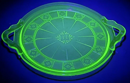 Vintage 12-1/2” Jeanette “Doric” Green Uranium Glass Double Handled Desert Plate