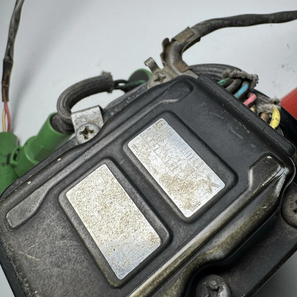 1987-1988 Toyota Pickup 4Runner 22RE Igniter & Coil Pack 19070-35130 EX Set OEM - Image 4 of 4