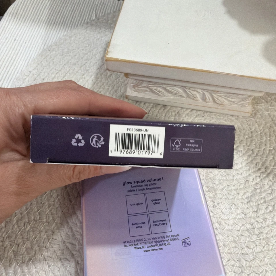 tarte Glow Squad Volume I One Amazonian Clay Palette New In Box Authentic! - Image 4 of 4