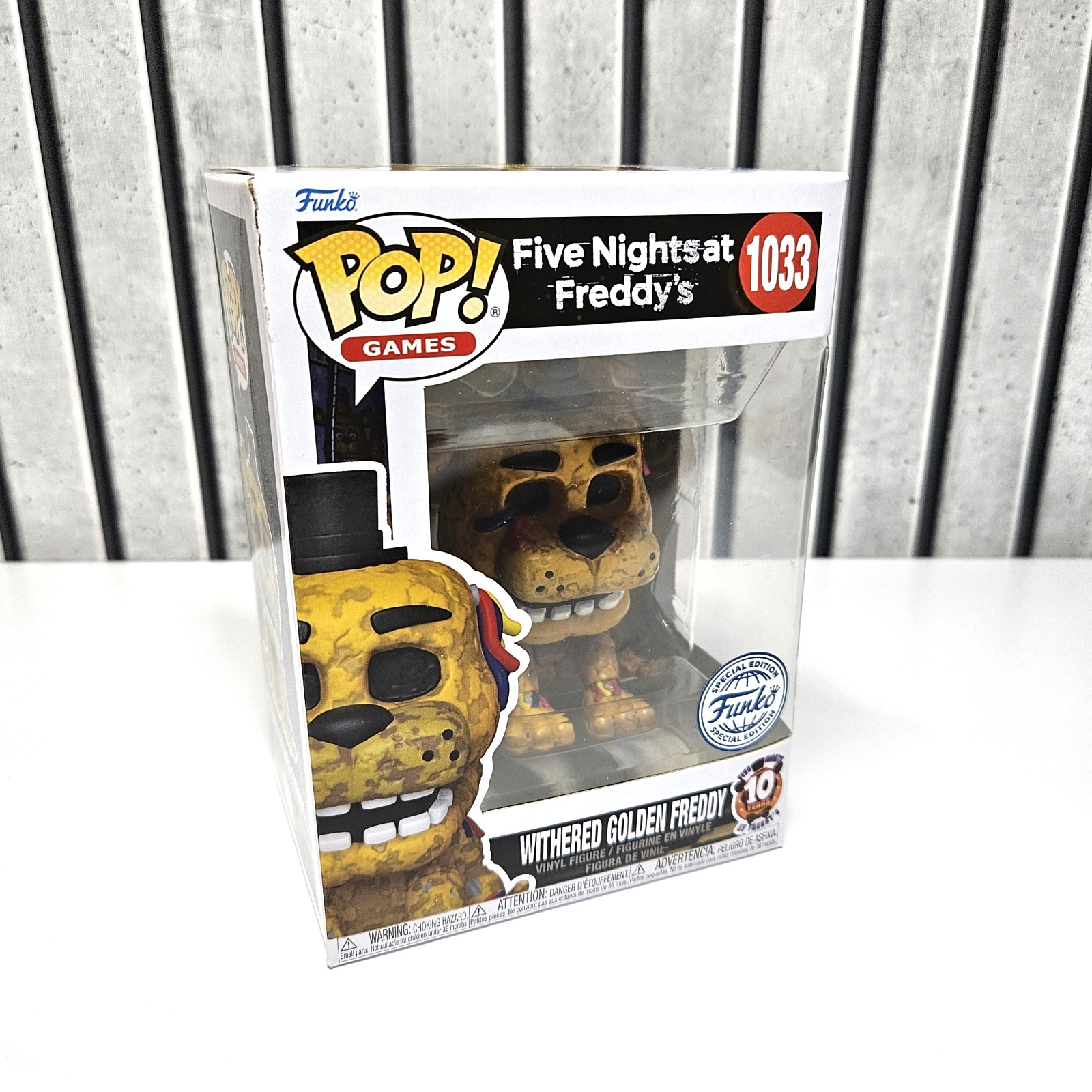 Funko Pop! #1033 Five Nights at Freddy's WITHERED GOLDEN FREDDY - Nuevo