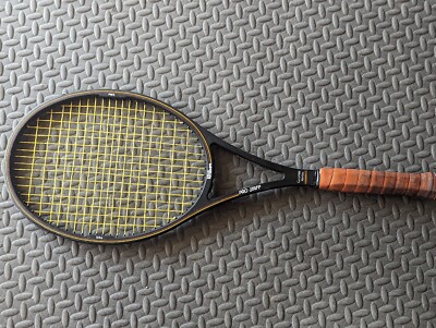 中古　Wilson Prostaff 6.0 85平方インチ WILSON PRO STAFF 6.0 MIDSIZE 85 TENNIS RACQUET 4 1/2 ST