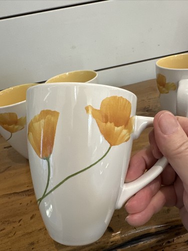 Pfaltzgraff Sunshine Mugs - Set of 4 - Picture 6 of 9