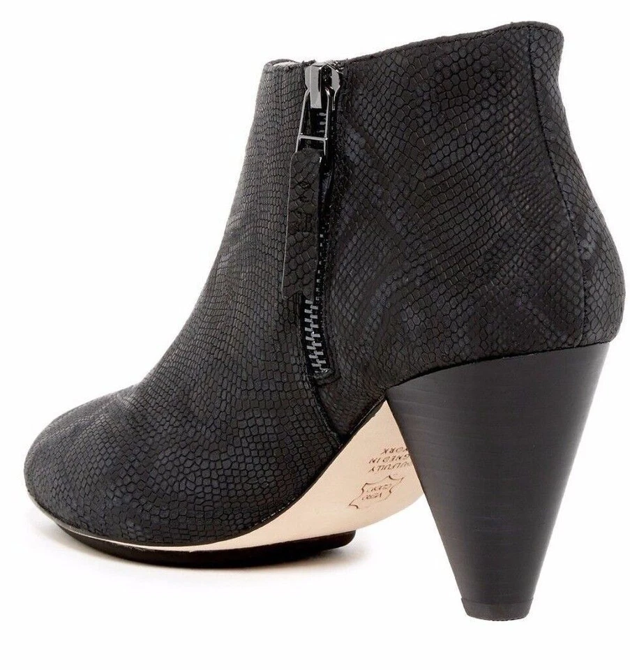 Botín de mujer Matt Bernson de cuero en relieve serpiente tacón negro talla 7 Foto 2 de 4