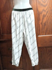 VICTORIA'S SECRET LOUNGE/SLEEP PANTS SIZE SMALL COLOR WHITE "SWEET DREAMS" PRINT — photo 1