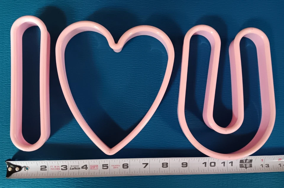 Cortadores de Galletas Nuevo Avon I Corazón U Juego de 3 Piezas Rosa Foto 2 de 3