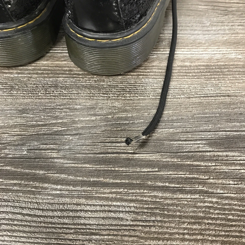 Edición limitada Botas DR. MARTENS '1460 Pooch Seqn' negras con cremallera UK 4 US 5M Foto 3 de 4