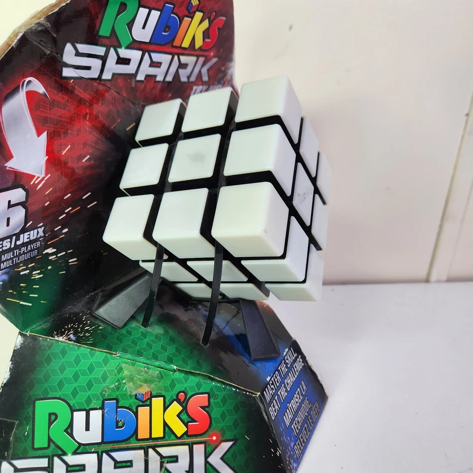 NEW Rubik's Spark Bubble Control Game Challange Puzzle New in Packaging - Image 3 of 4