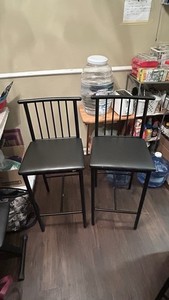 Set of 2 Black Metal Barstools 31 in Tall with Backrest, No Armrests
