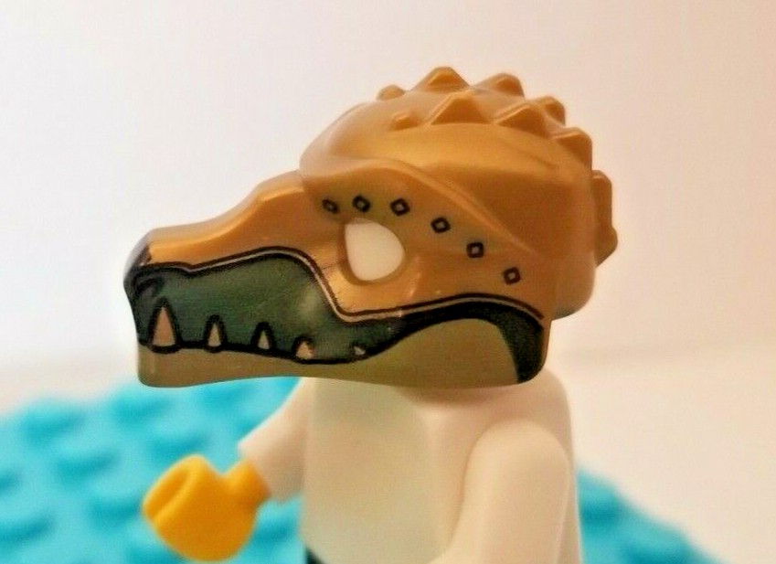 LEGO Minifigure Crocodile Mask Alligator Gold Battle Armor Chima