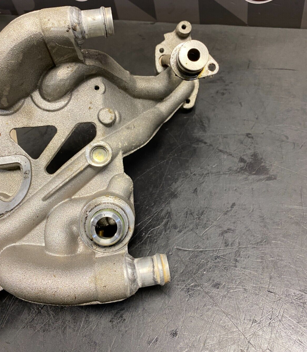 Porsche 911 GT3 2004 Oil cooler
