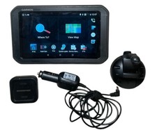 Garmin dezlCam 785 LMT-S GPS Truck Navigator w/ Built-In Dash Cam  Accessories