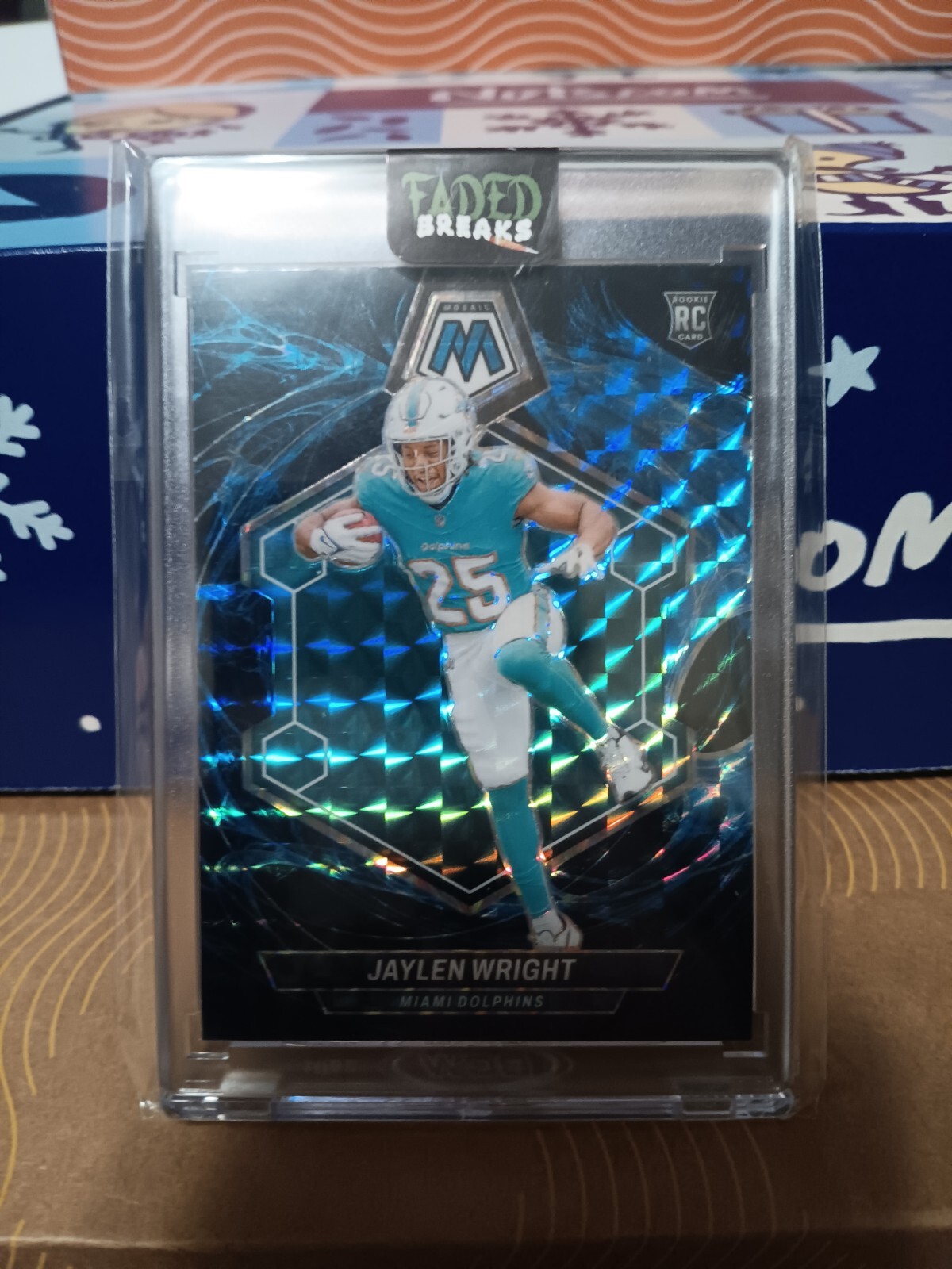 2024 Panini Mosaic Football Jaylen Wright Genesis RC! CASE HIT SSP! #383