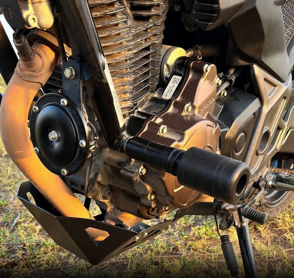 Cuadro deslizante de motor apto para HONDA CB 300F Foto 3 de 4