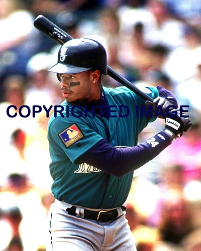 Ken Griffey Jr. 1989-99, 2009+10 Seattle Mariners HOF'er 2016 Farbe 8x10 A