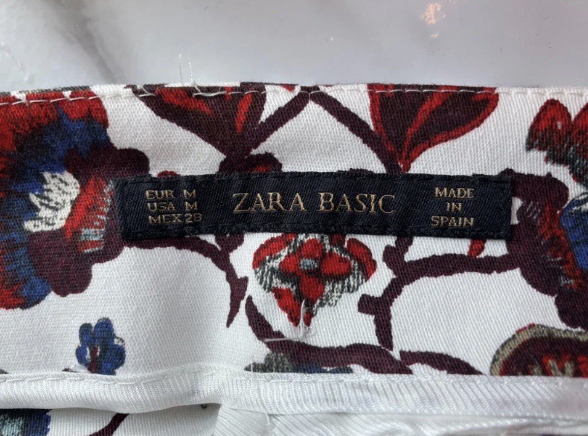 Zara Basic Solid Off White Pants w Blue/Red Flora… - image 6