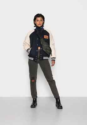Urban Outfitters iets frans..Script Varsity Bomberjacke Gr. S Navy/Beige!  