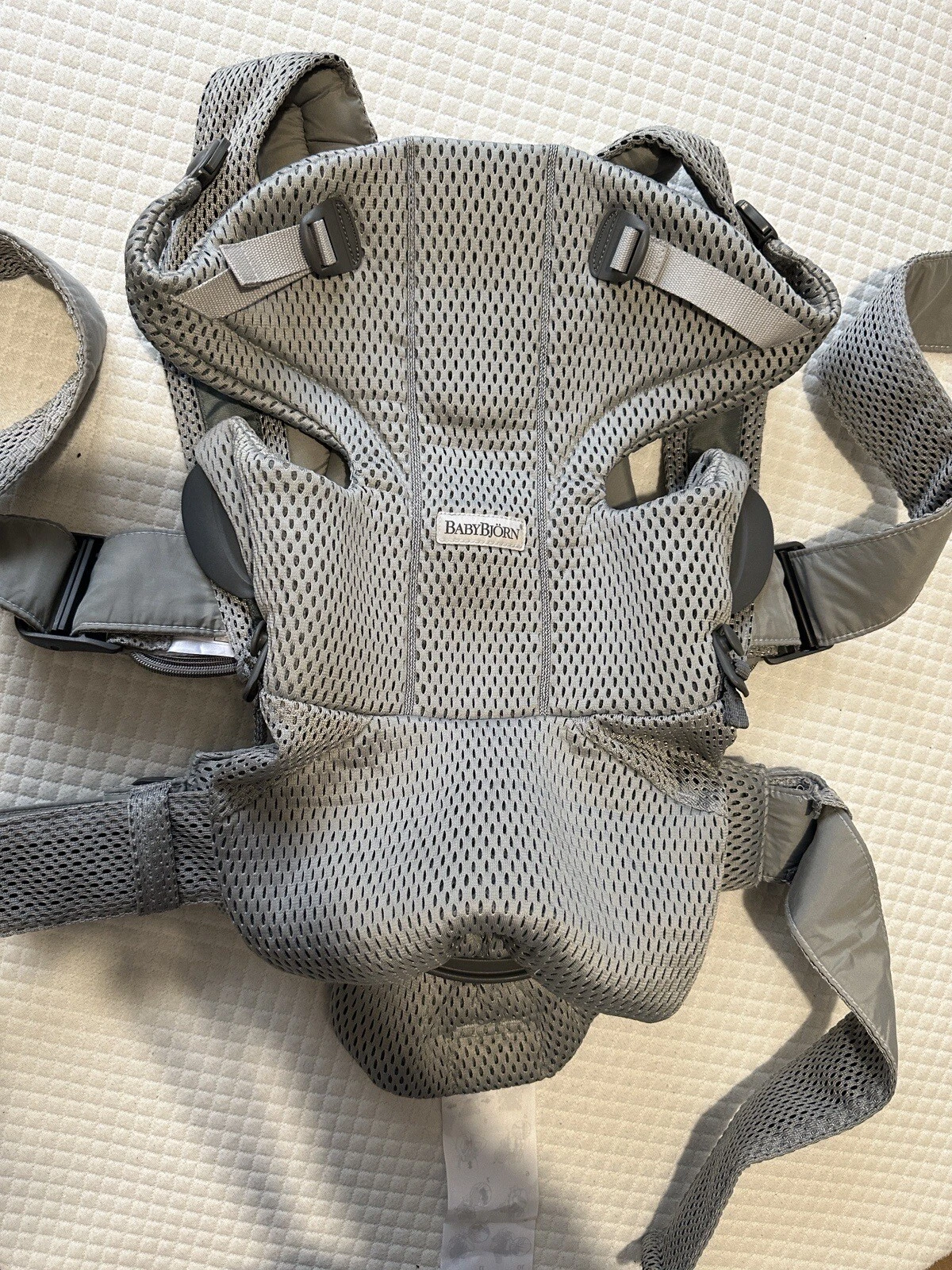 BabyBjorn Baby Carrier Move, 3D Mesh - Grey