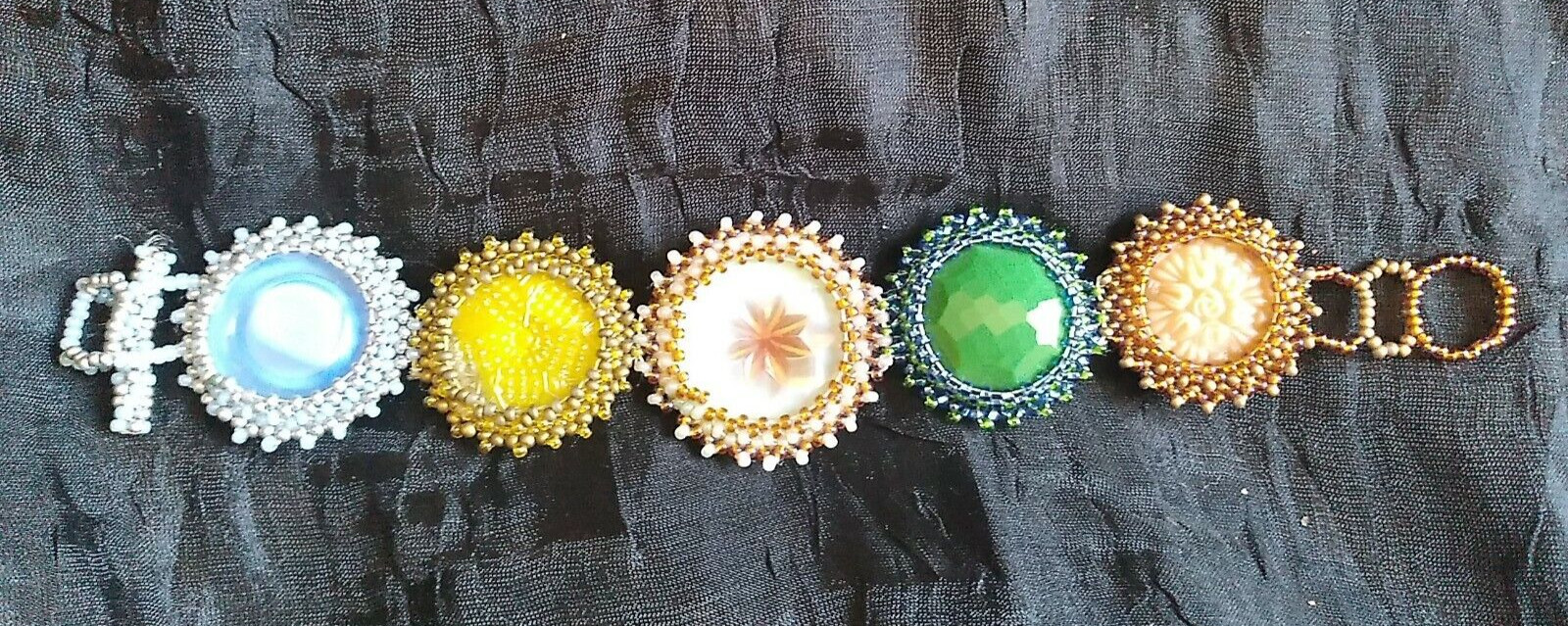 Vtg Button Bead Bracelet Macrame Toggle Pastels G… - image 2