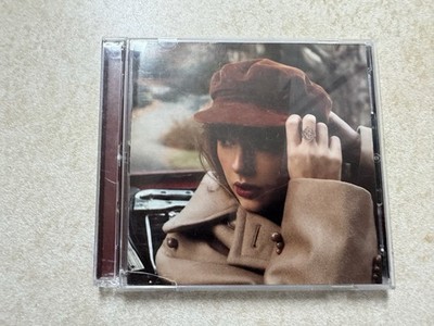 Taylor Swift Red (Taylors Version) 2 CD Set JEWEL CASE BROKEN