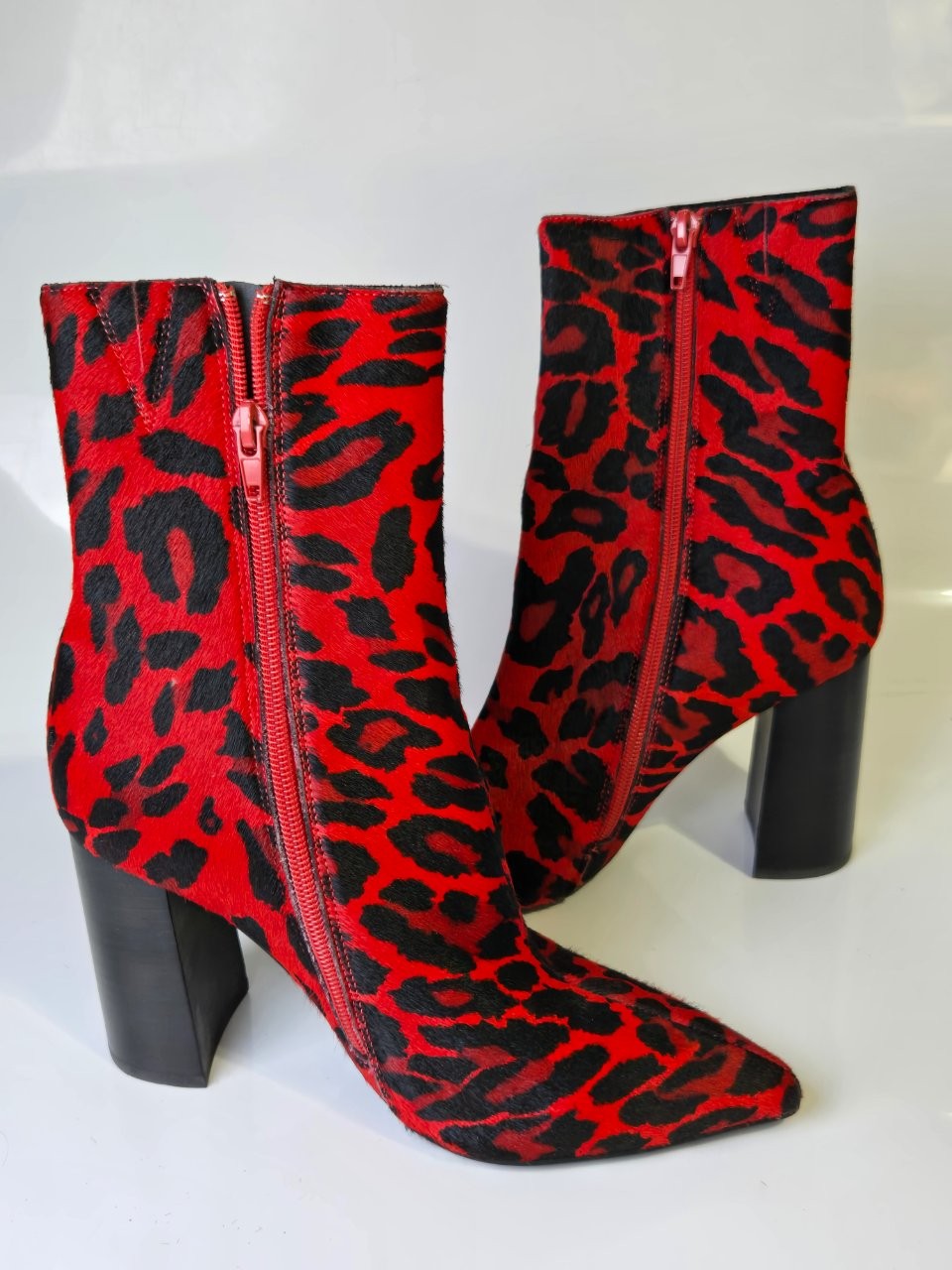 Jeffrey Campbell Siren-3F Women's Red / Black Calf Hair Ankle Boots US Size 7
