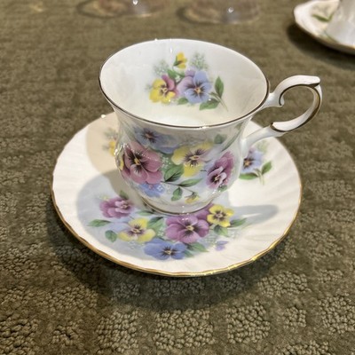 Vintage Rosina Tea Cup and Saucer Yellow Primrose and Purple Violets England.