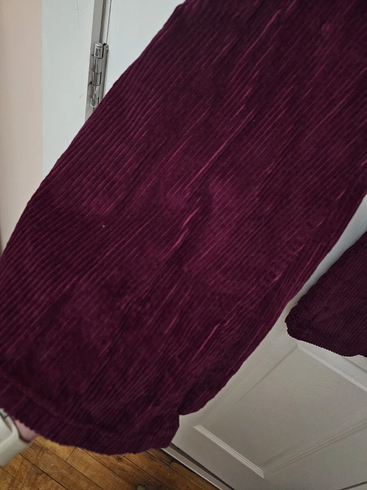 Parte inferior de campana Sears & Roebuck años 70 cordones de pana borgoña granate XXS XS. Usado en excelente estado Foto 4 de 4