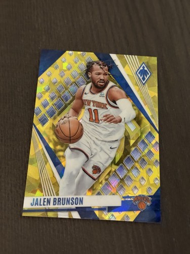 2023-24 Panini Phoenix Yellow Ice /175 #242 Jalen Brunson New York Knicks Card