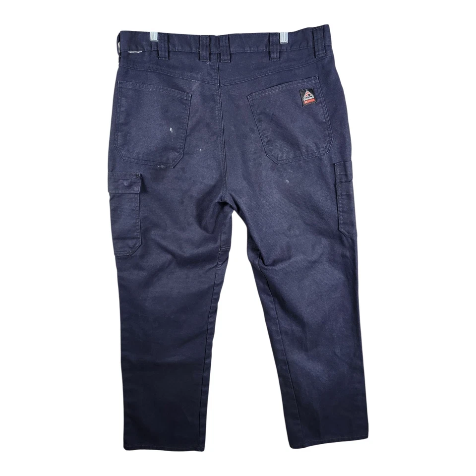 Calça de carpinteiro Bulwark FR IQ Series masculina 38x30 resistente a chamas preta 9.0 ATPV - Imagem 2 de 4