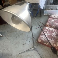 Acme UniLite Photo Light and Tripod Vintage New